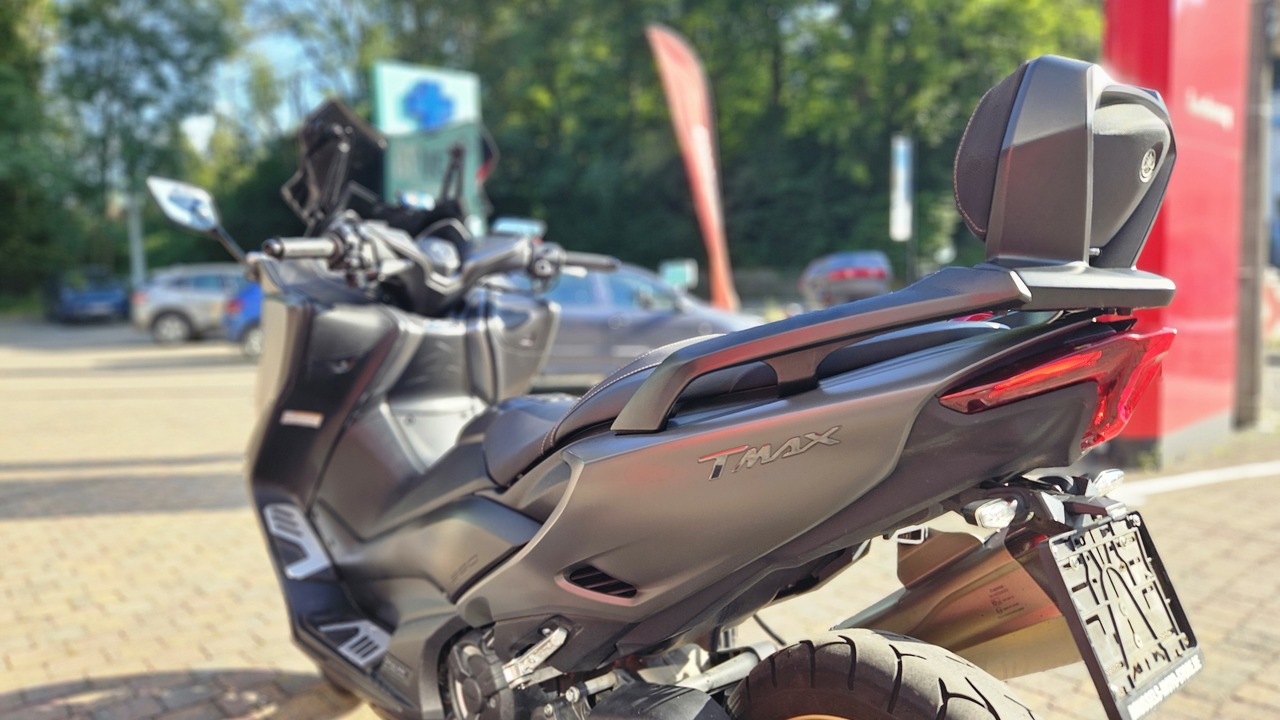 Yamaha T-Max 560 Techmax