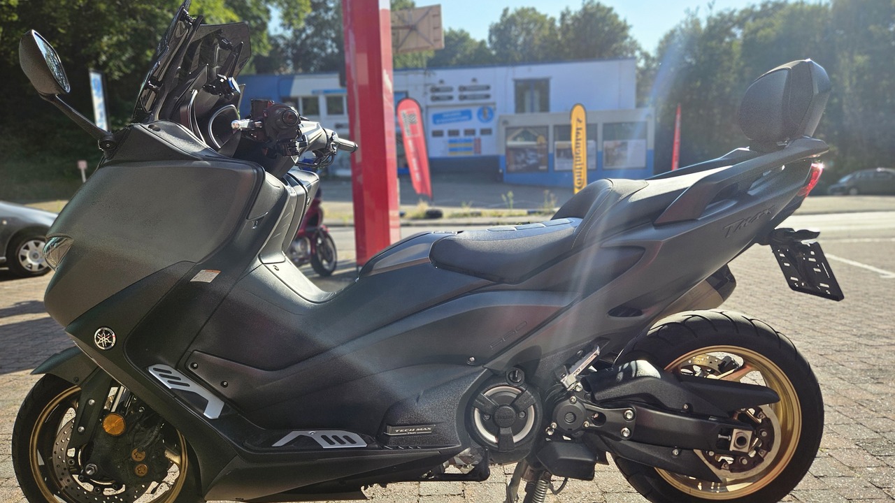 Yamaha T-Max 560 Techmax