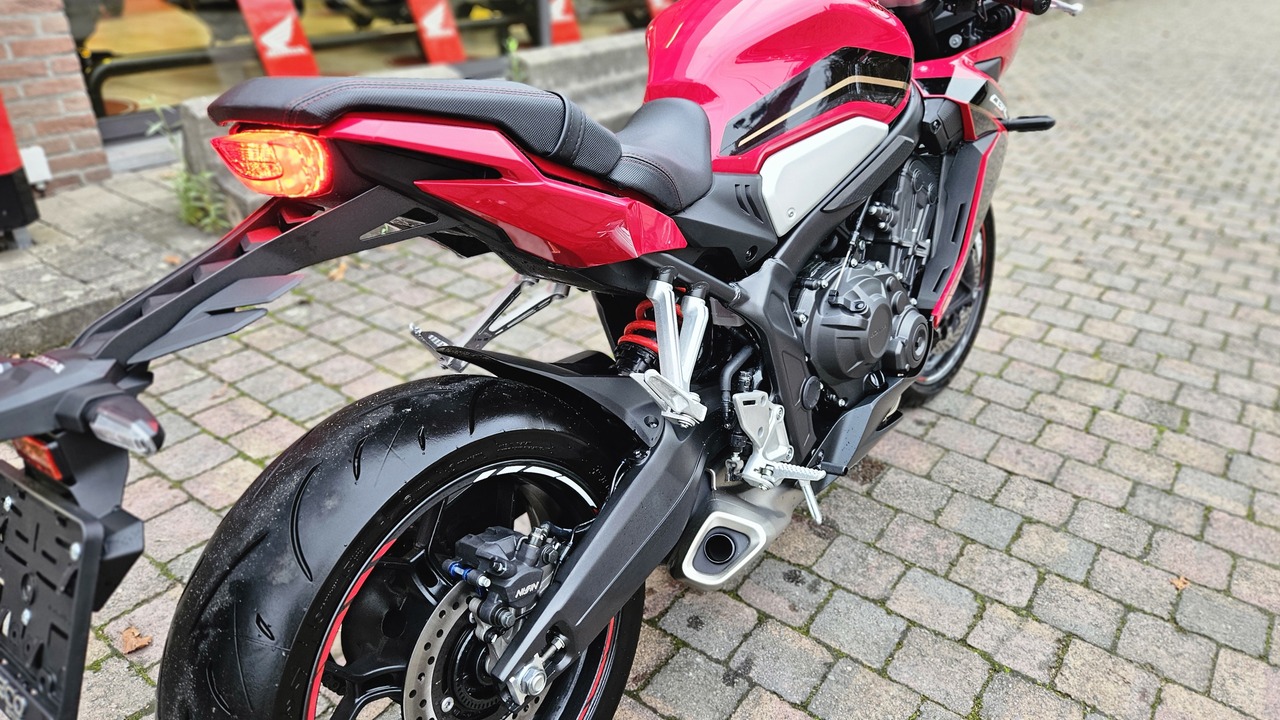 Honda CBR 650R