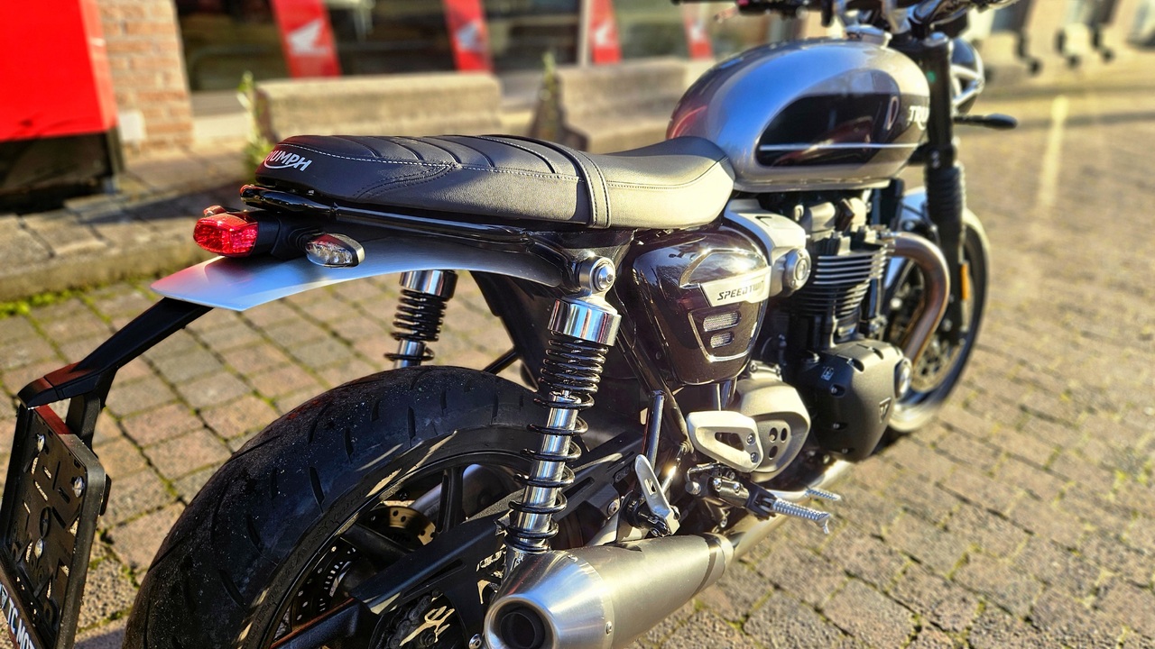 Triumph SPEED TWIN 1200