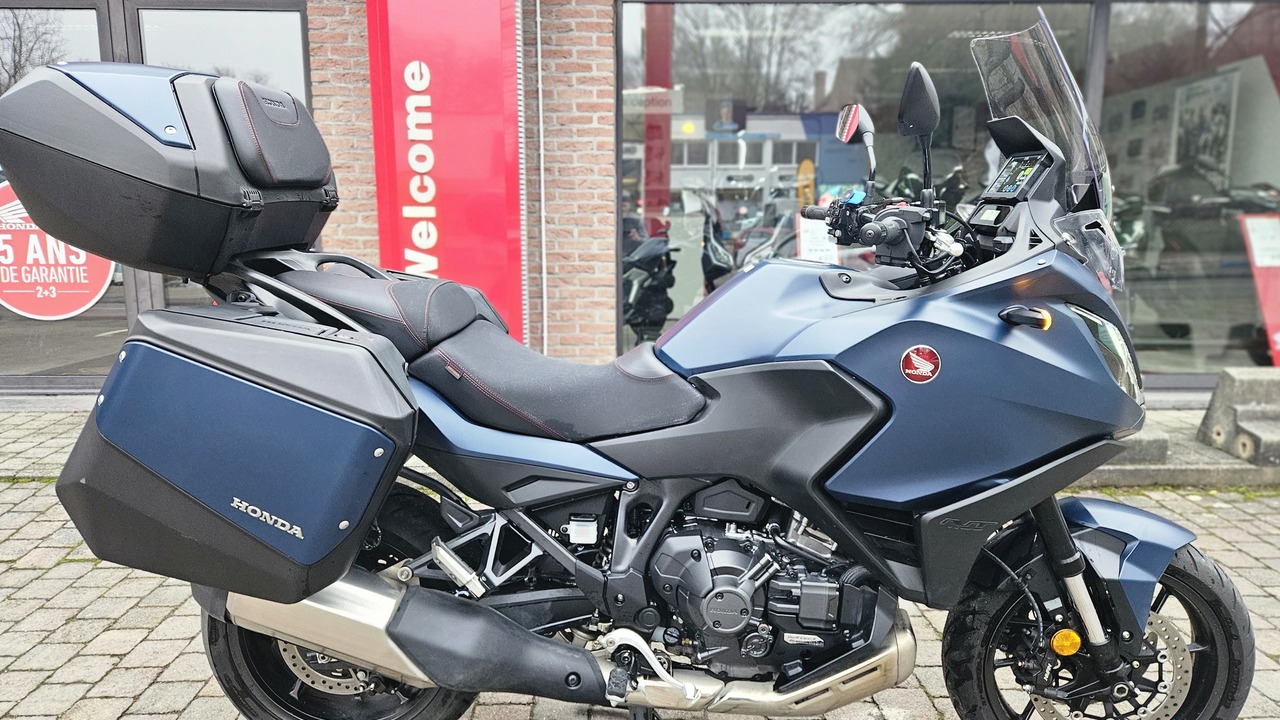 HONDA NT 1100 DCT