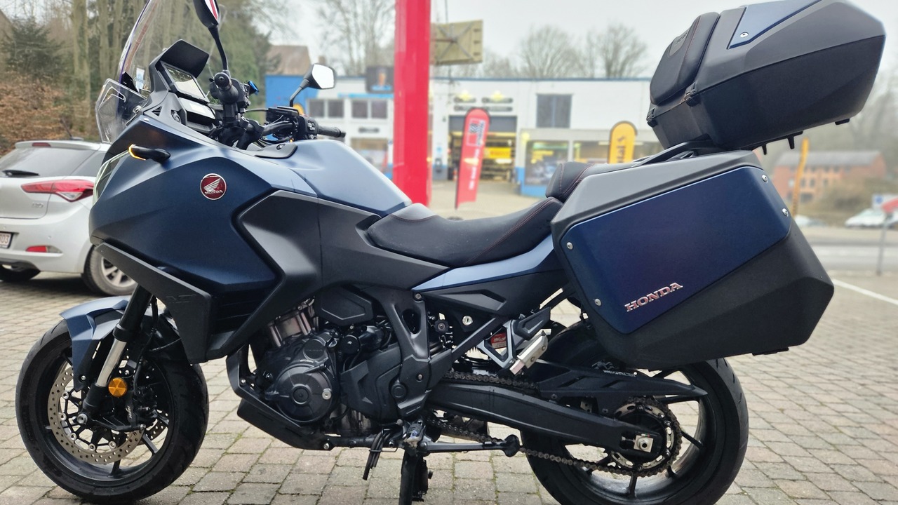 HONDA NT 1100 DCT