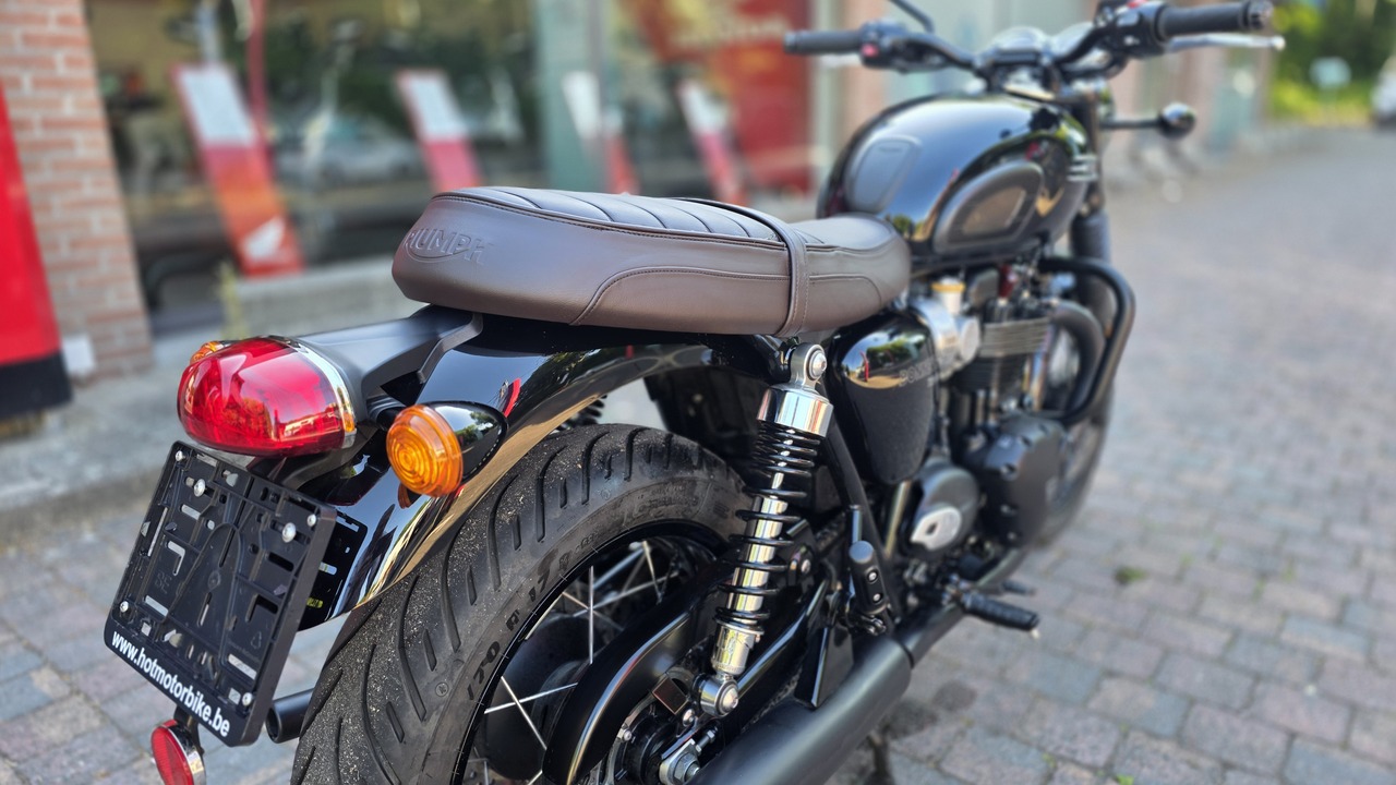 Triumph Bonneville T 120 Black