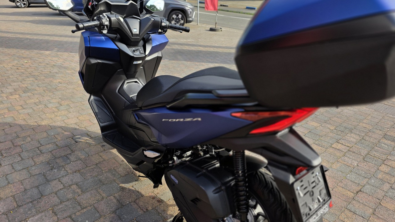 Honda FORZA 125 