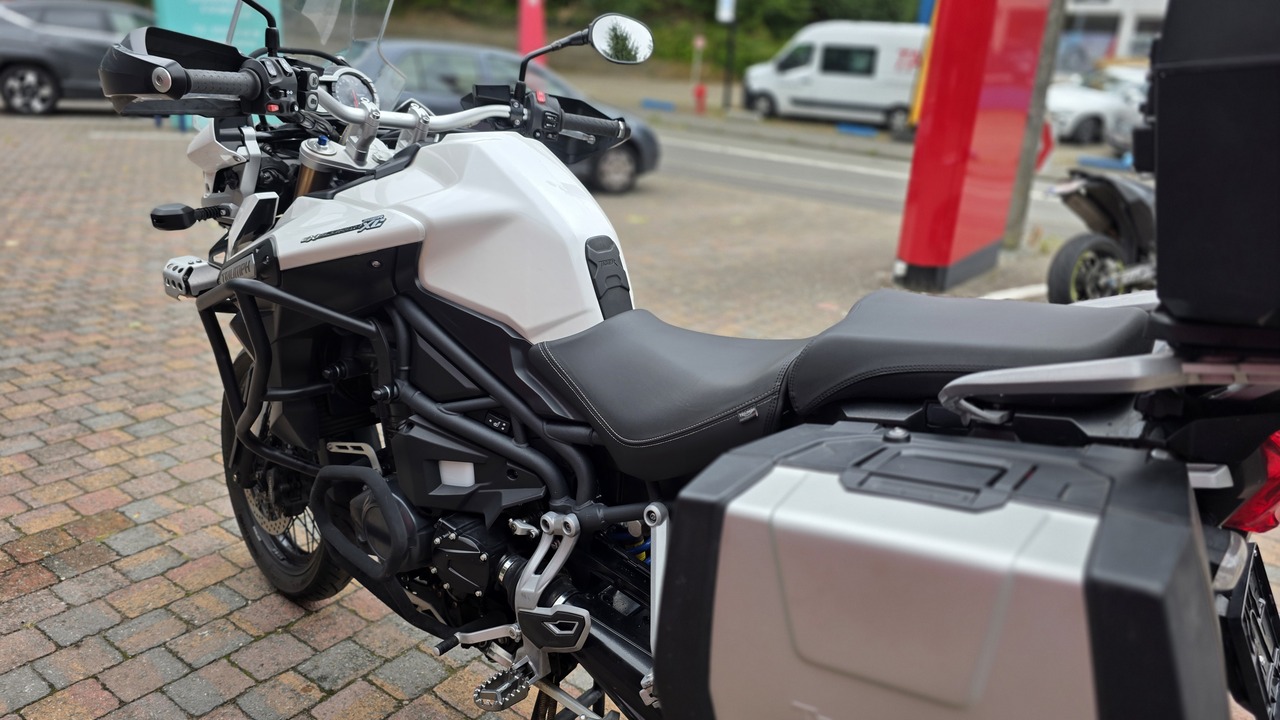 TRIUMPH Tiger Explorer XC