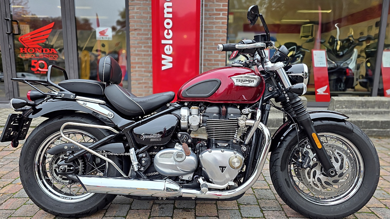 Triumph Speedmaster 1200