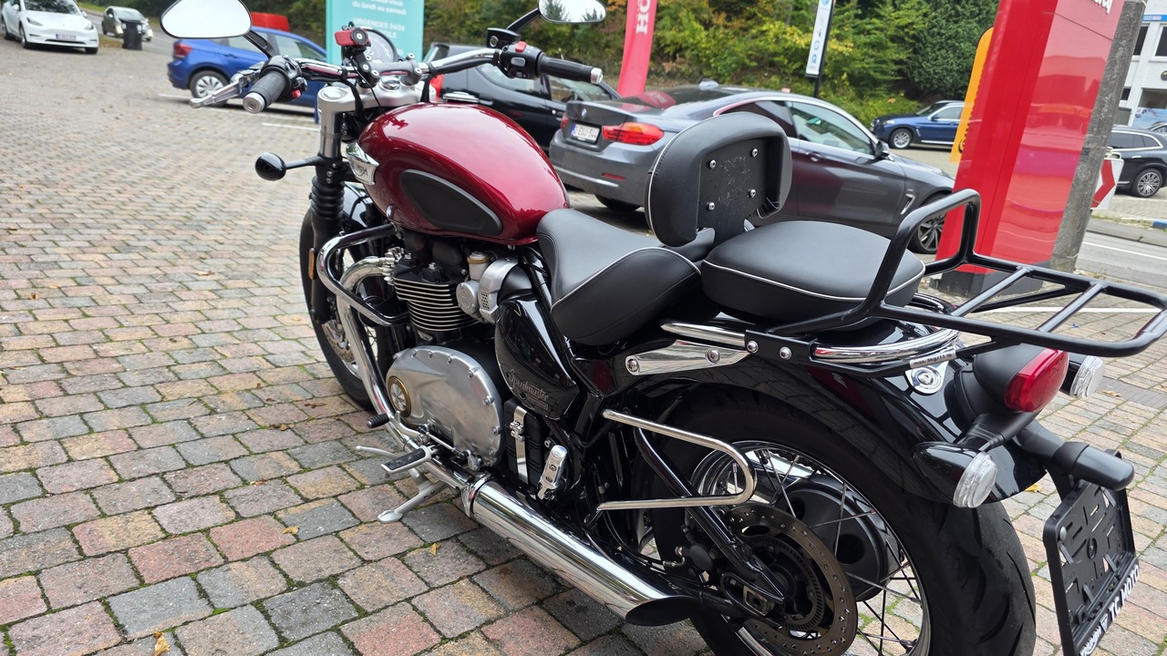 Triumph Speedmaster 1200