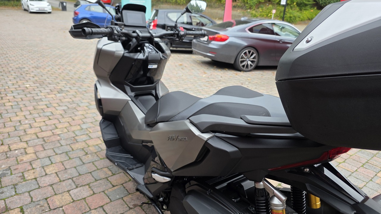 Honda ADV 350