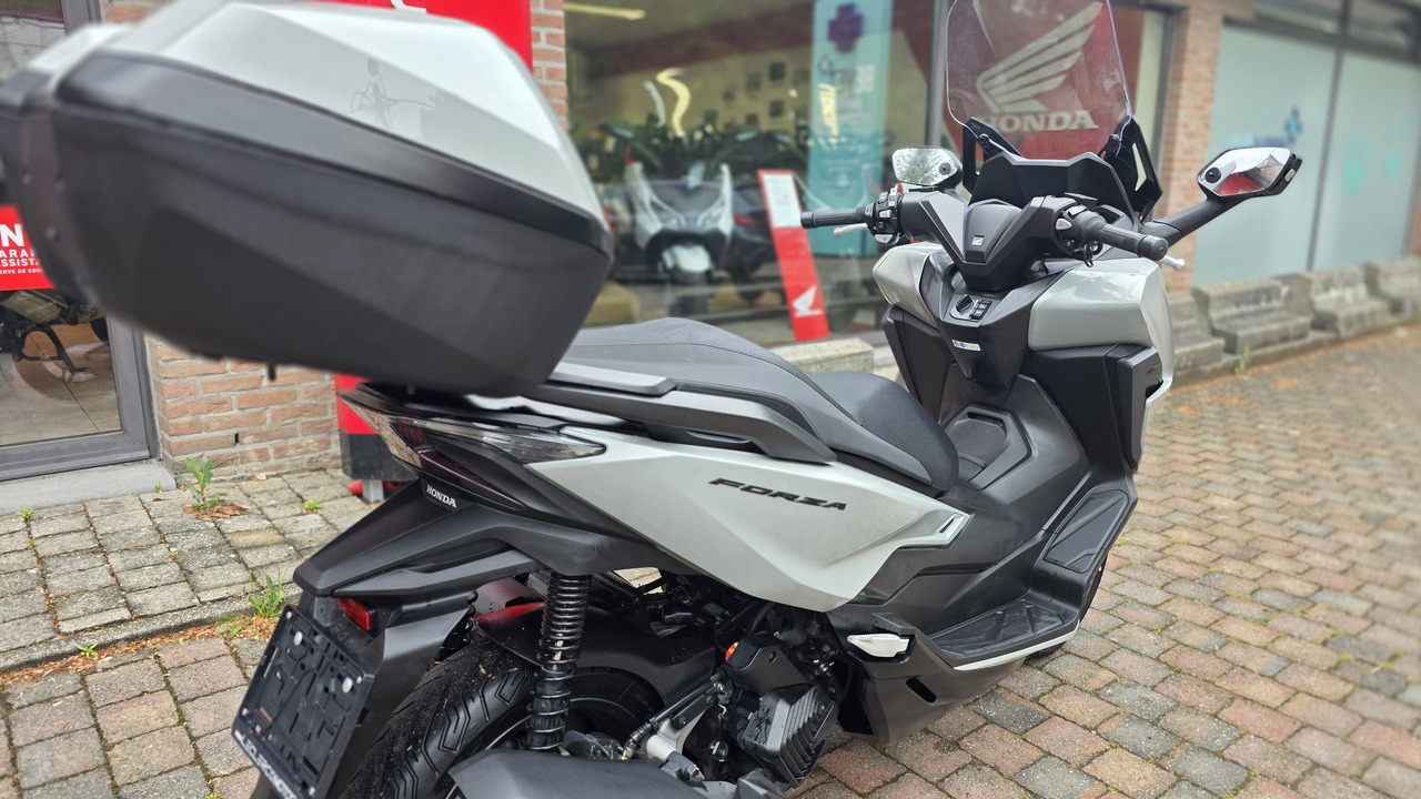 Honda FORZA 125 