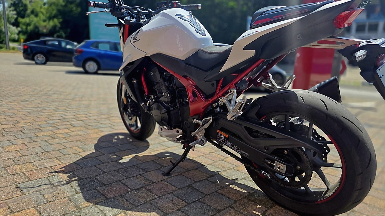 HONDA HORNET 750