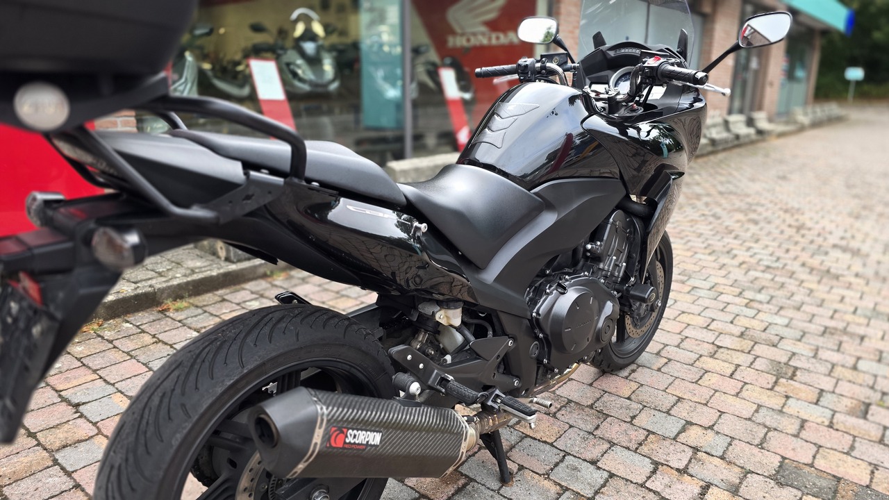HONDA CBF 1000F
