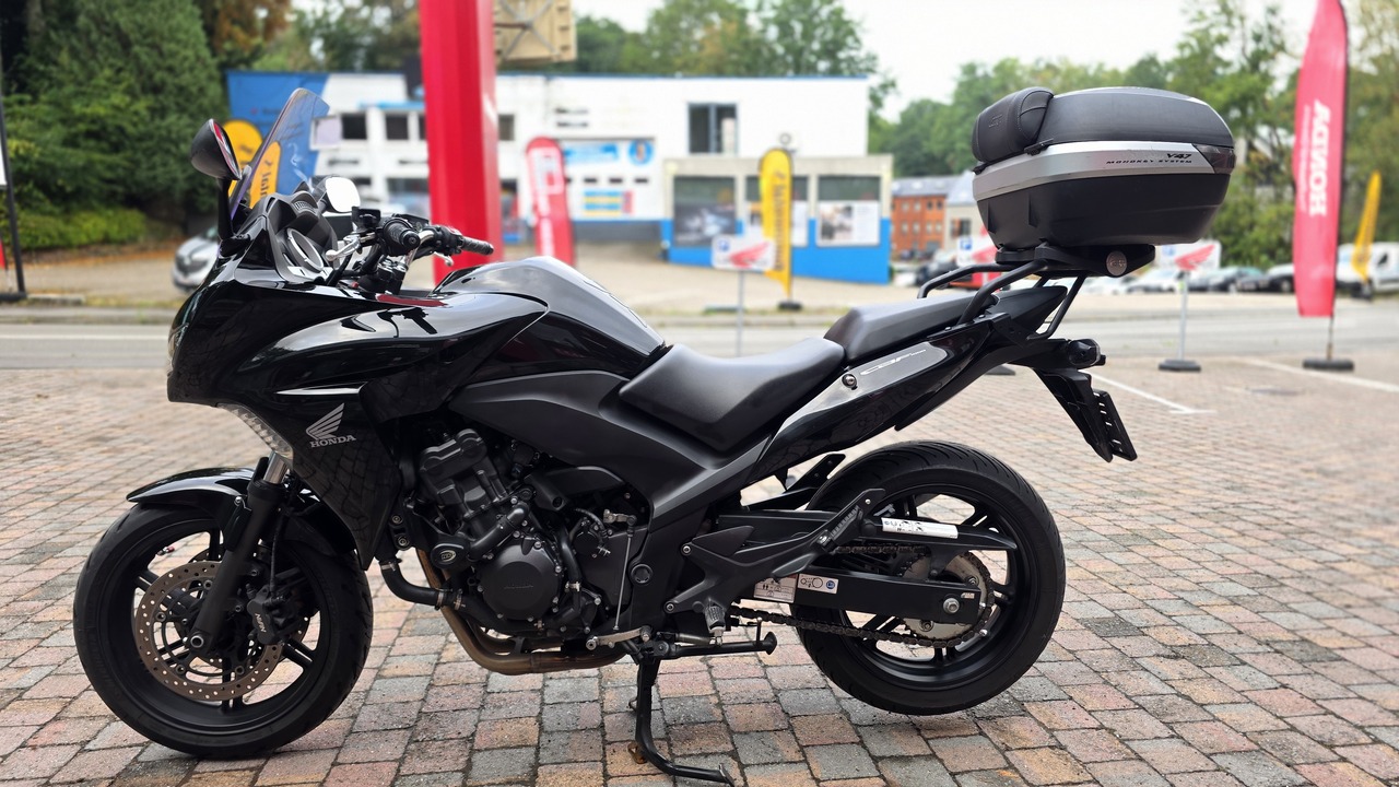 HONDA CBF 1000F