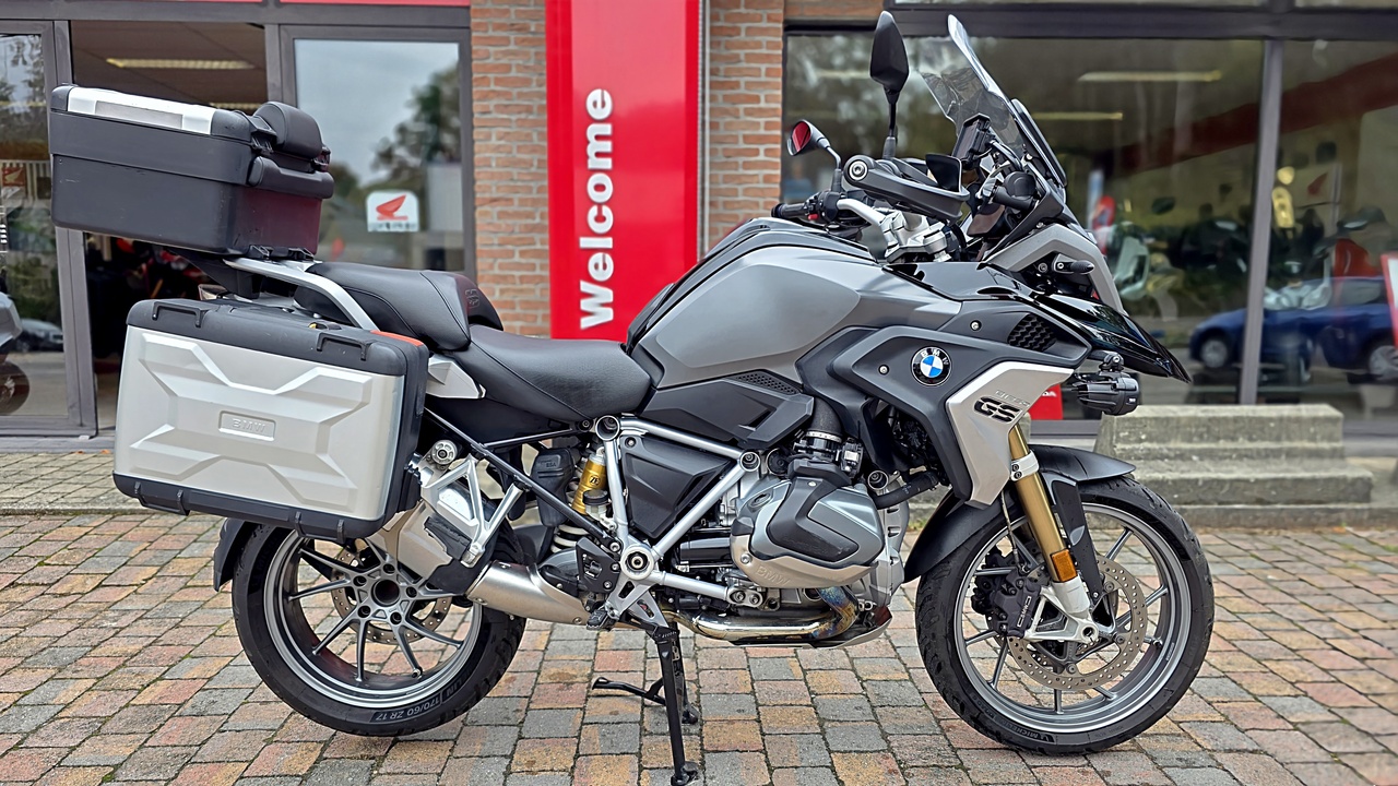 BMW