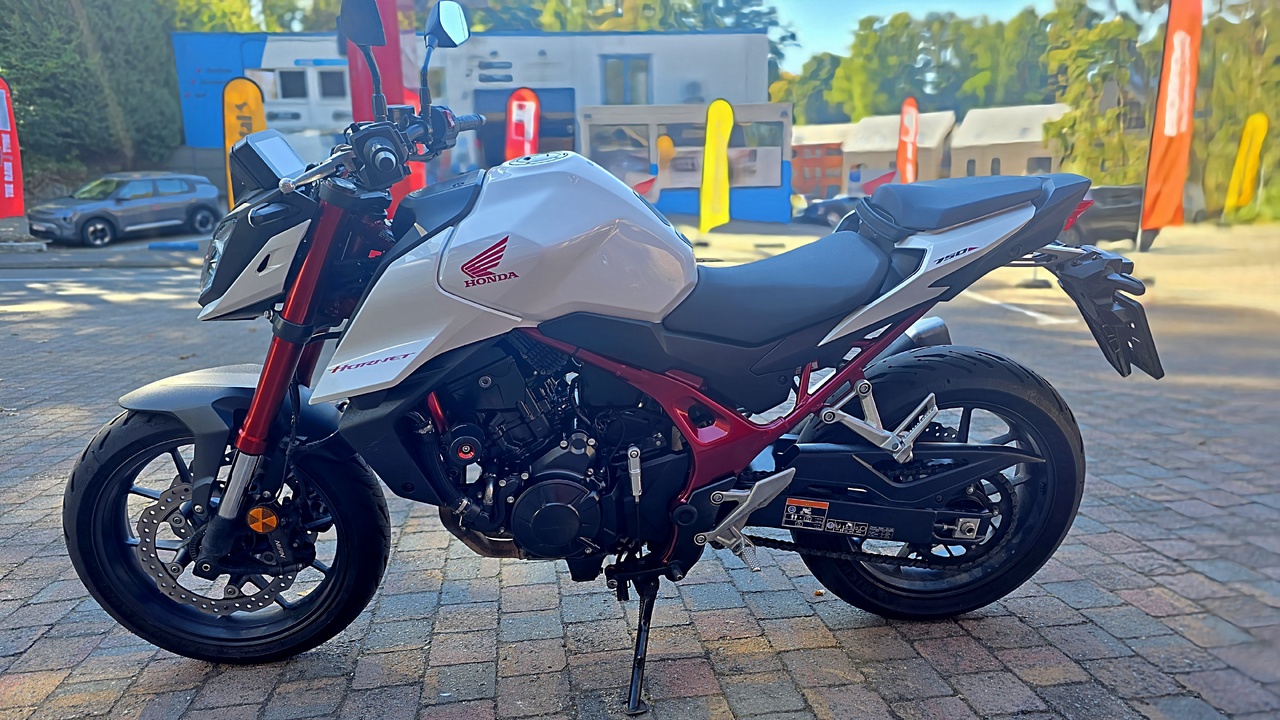 HONDA Hornet 750