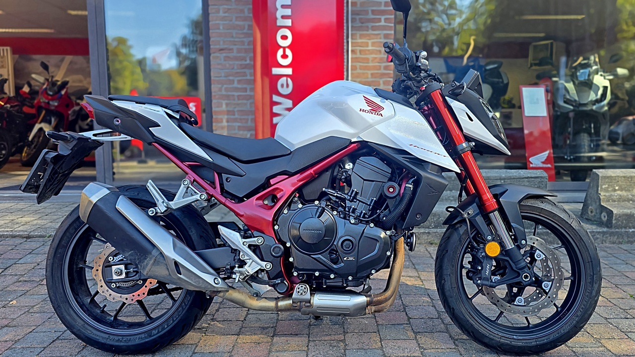 HONDA Hornet 750