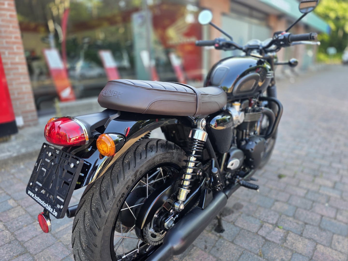 Triumph Bonneville T 120 Black