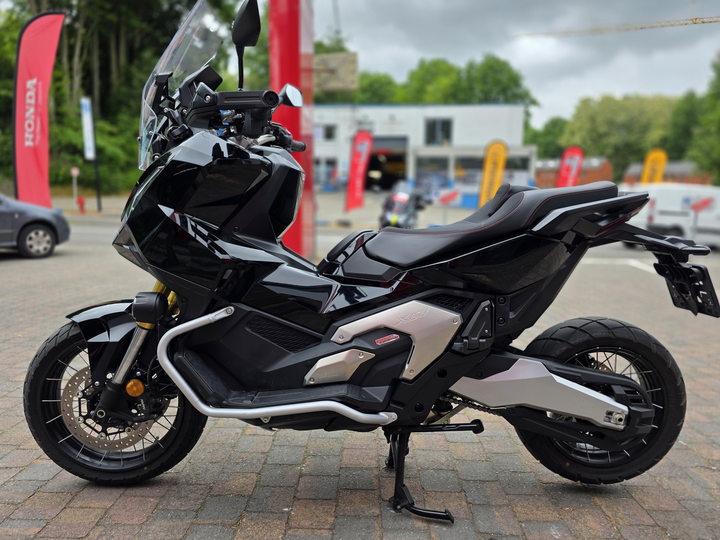 HONDA X-ADV 750