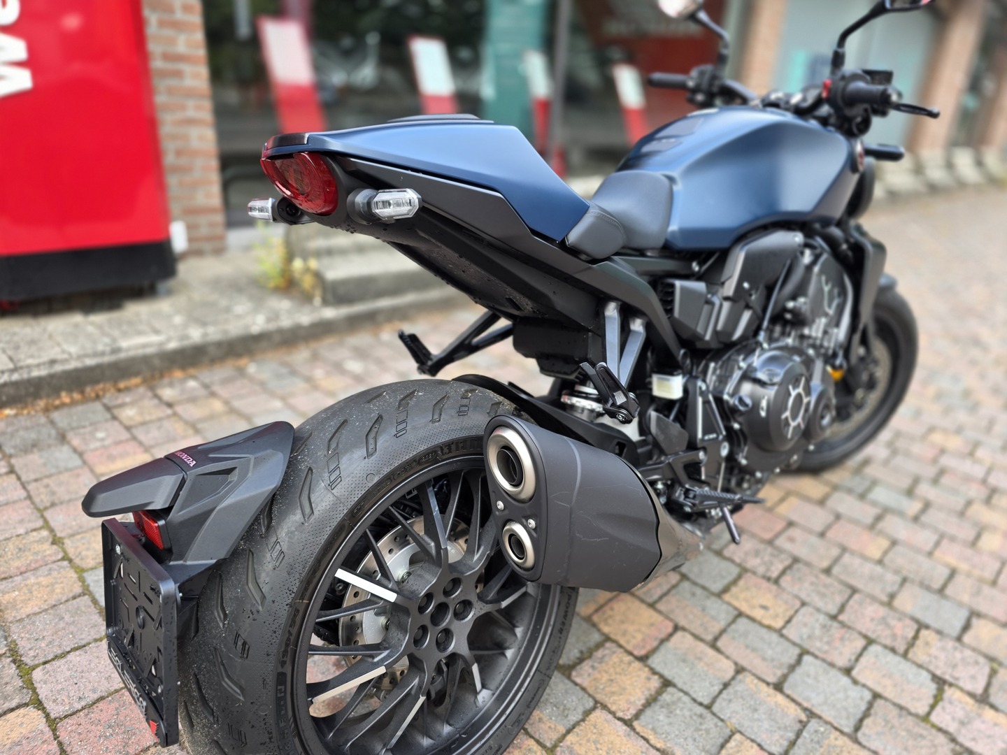 Honda CB1000R Black Edition