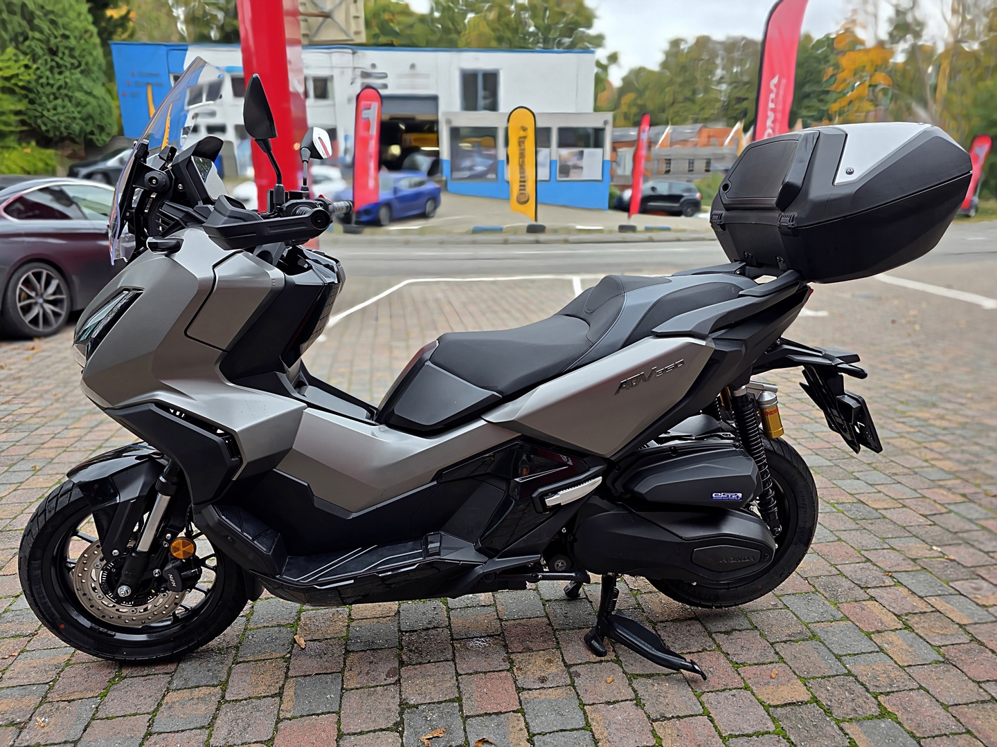 Honda ADV 350