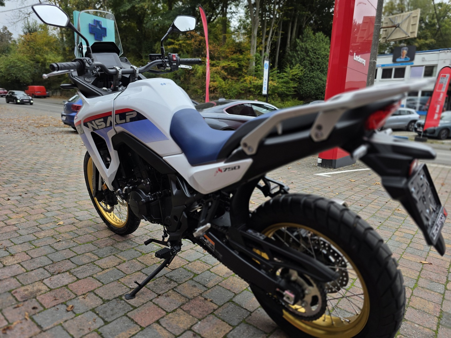 Honda TRANSALP 750