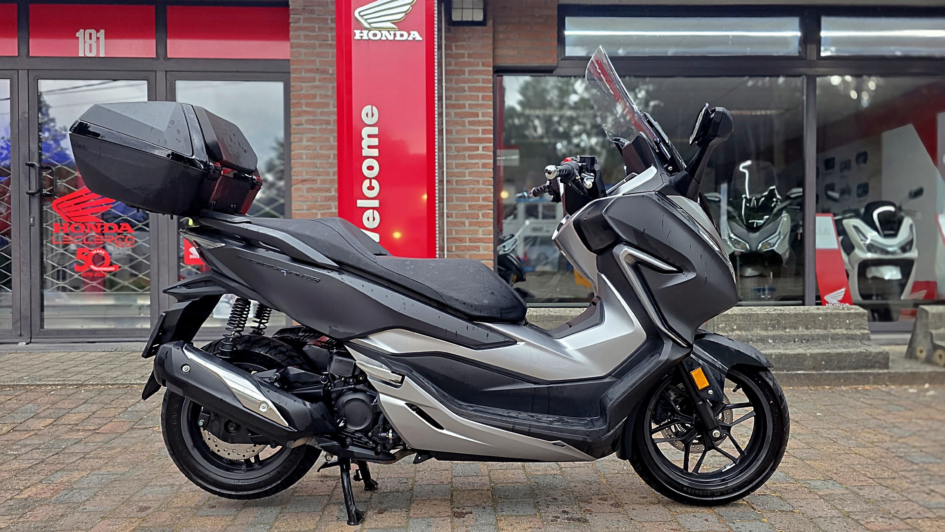 Honda FORZA 300