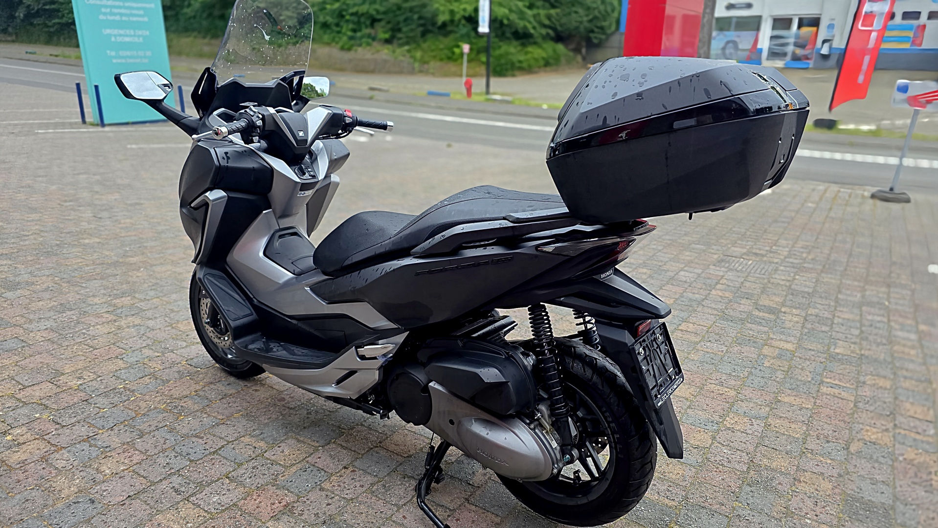 Honda FORZA 300
