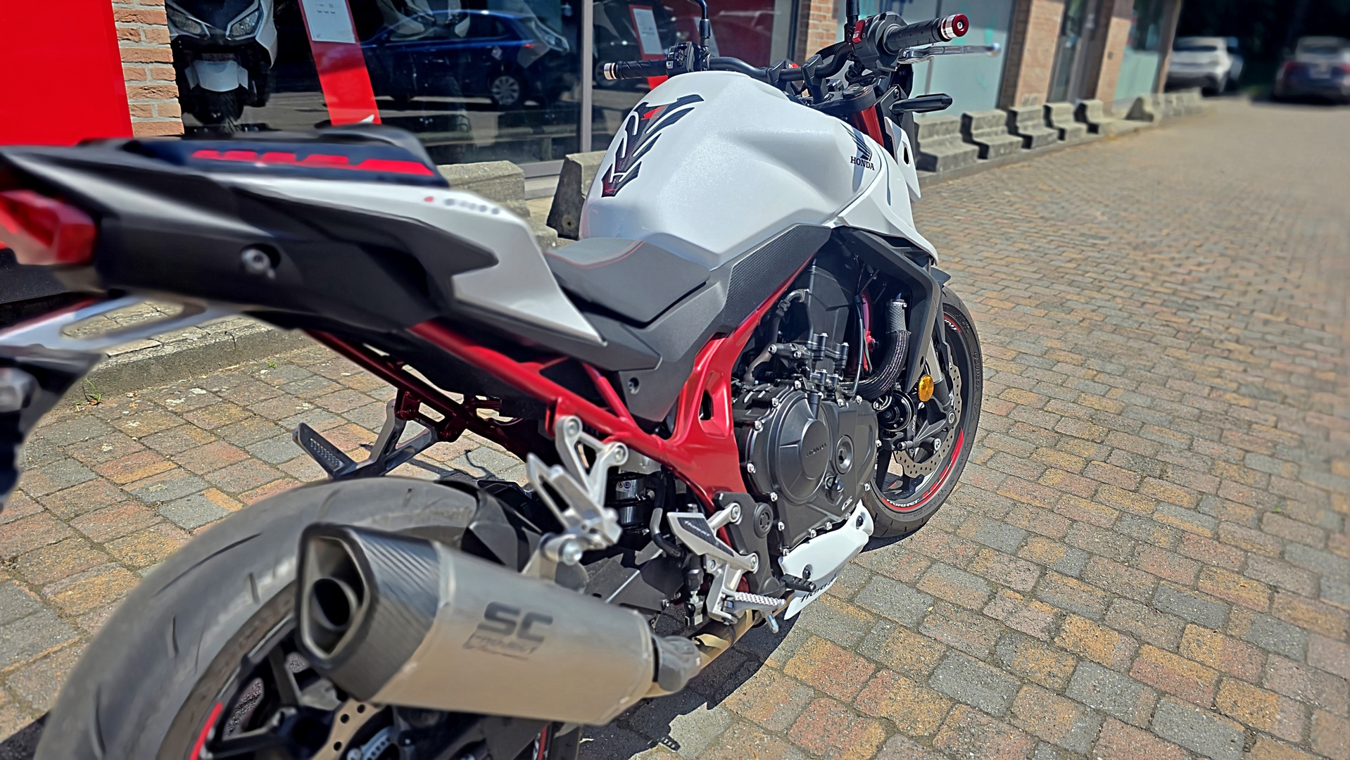 HONDA HORNET 750