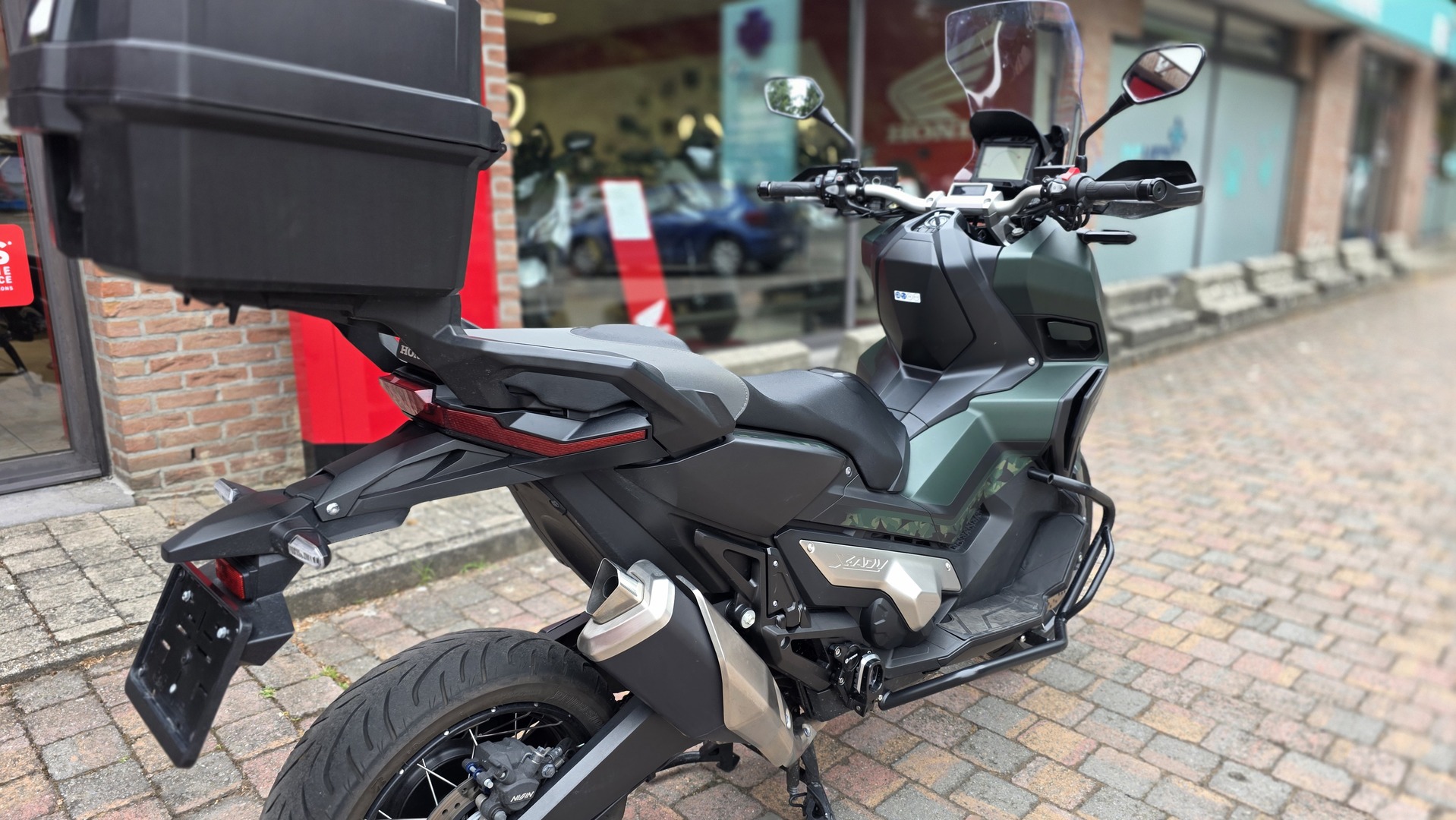 HONDA X-ADV 750