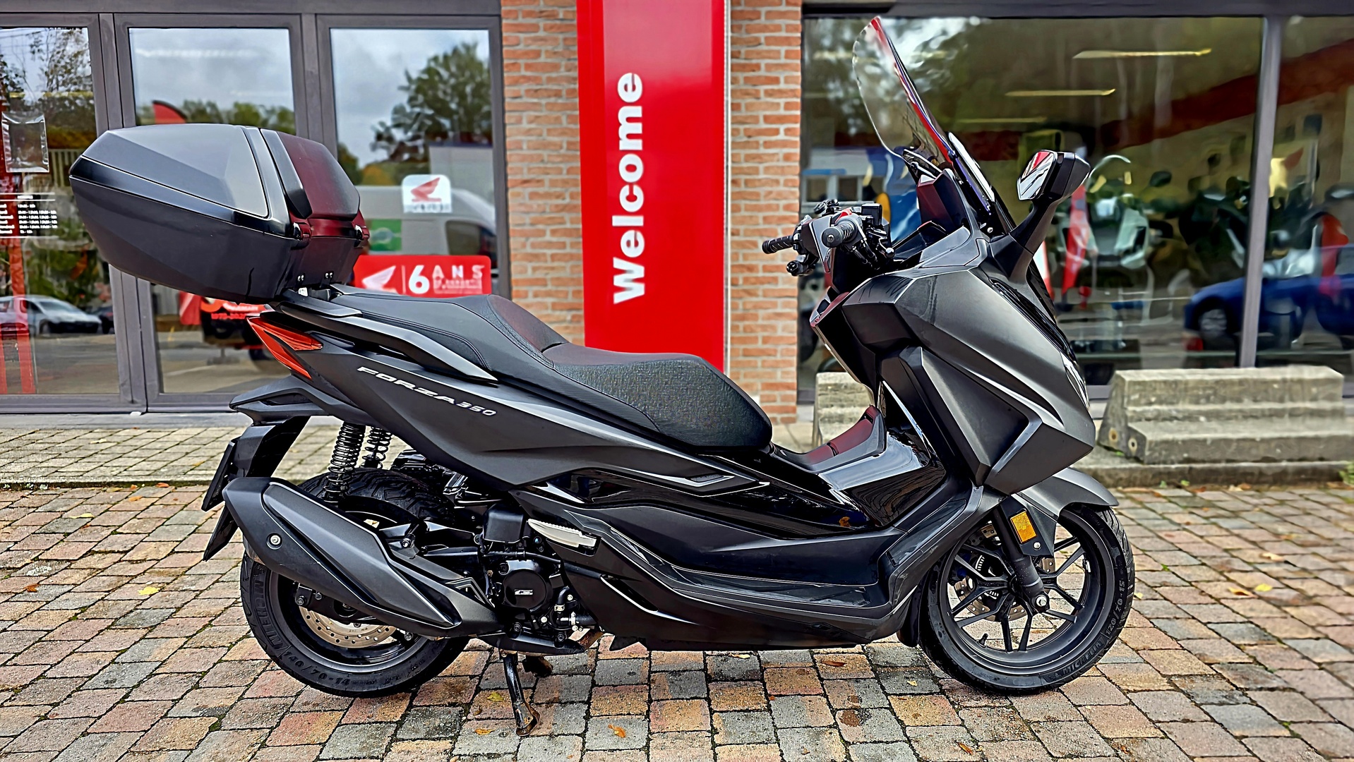 Honda FORZA 350