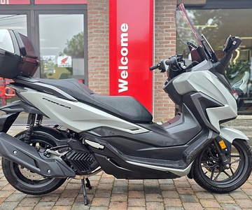 Honda FORZA 125 